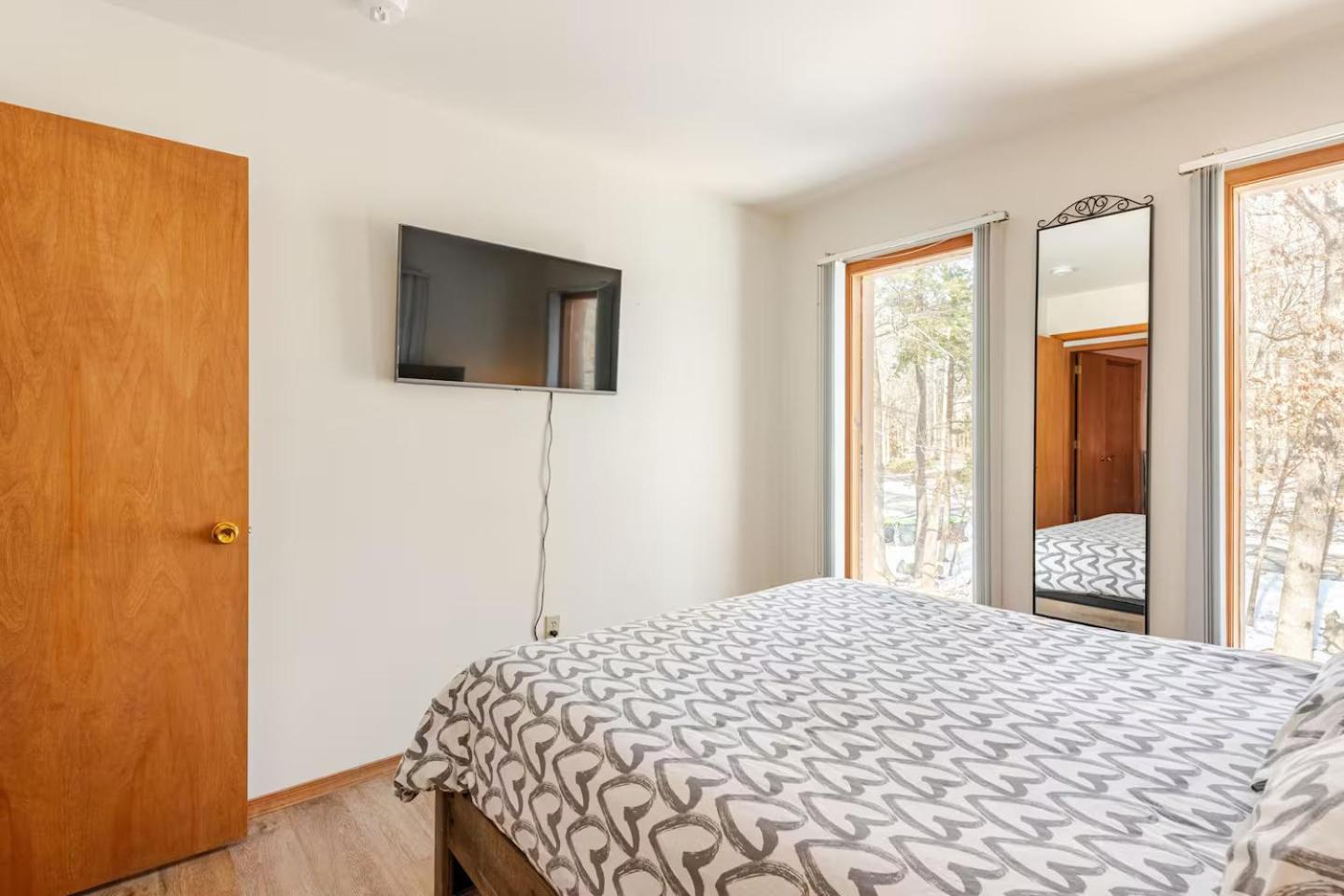 Cozy Cabin At Poconos With Hot Tub And Fire Pit East Stroudsburg Exteriér fotografie